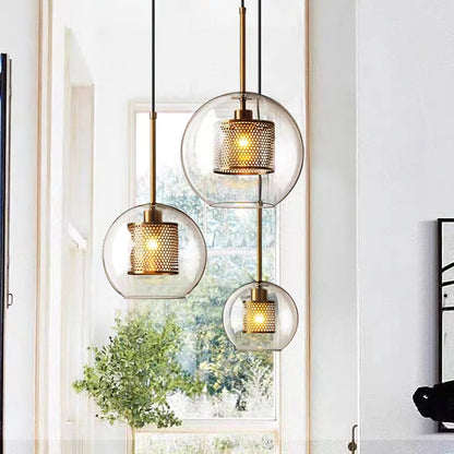 Glazen Hanglamp met Metalen Gaaskap Transparant Amber Zwart Goud 20-30cm Scandinavisch Design Eetkamer Keuken