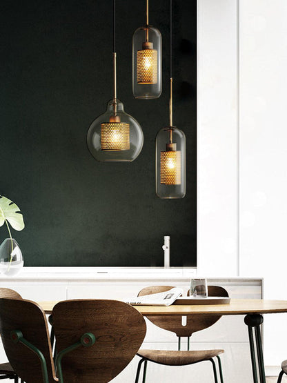 Glazen Hanglamp met Metalen Gaaskap Transparant Amber Zwart Goud 20-30cm Scandinavisch Design Eetkamer Keuken