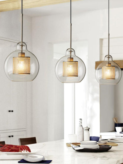 Glazen Hanglamp met Metalen Gaaskap Transparant Amber Zwart Goud 20-30cm Scandinavisch Design Eetkamer Keuken
