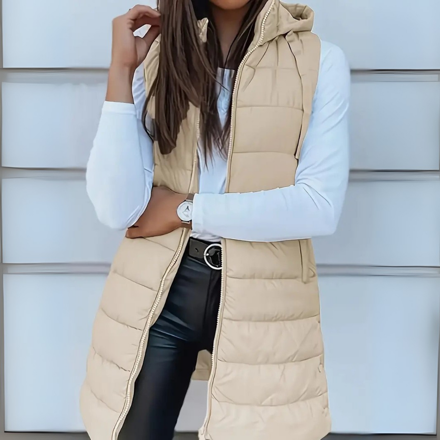 Chloe | Lichtgewicht gewatteerd vest met capuchon 2