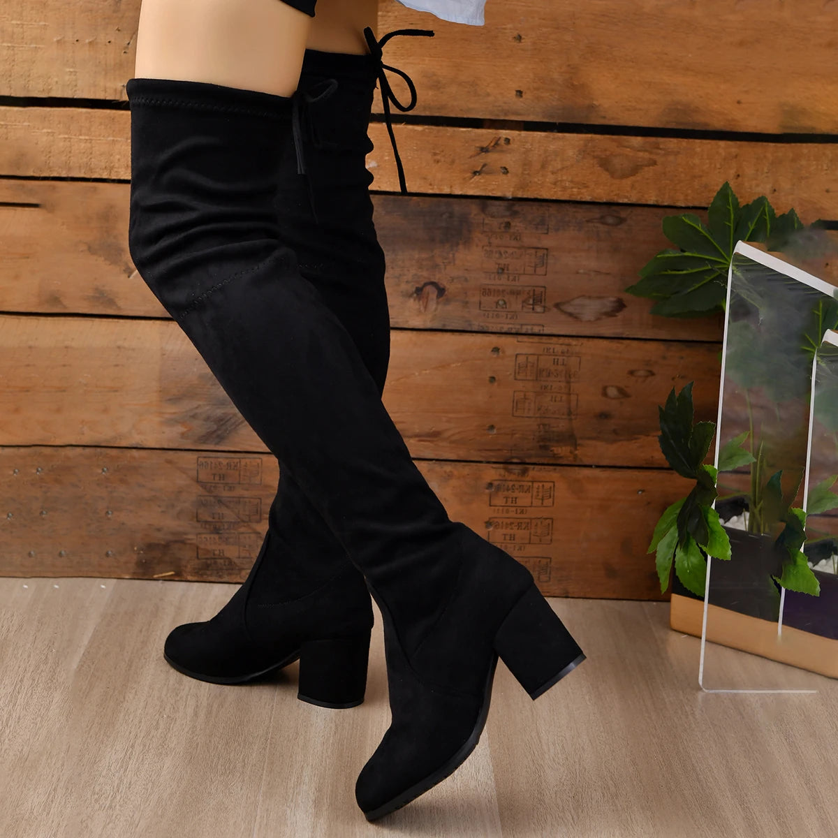 Dames Overknee Laarzen met Blokhak en Stijlvol Design
