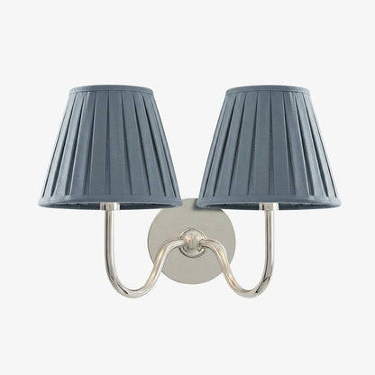 Wandlamp met Geplisseerde Stoffen Kap – Klassieke Verlichting voor Slaapkamer en Woonkamer