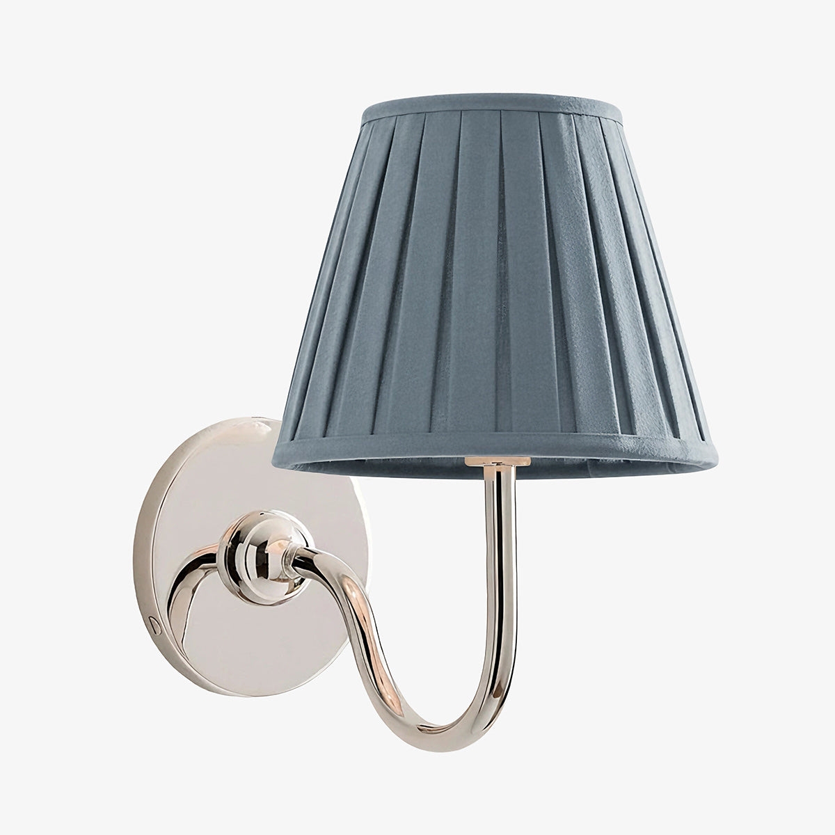 Wandlamp met Geplisseerde Stoffen Kap – Klassieke Verlichting voor Slaapkamer en Woonkamer
