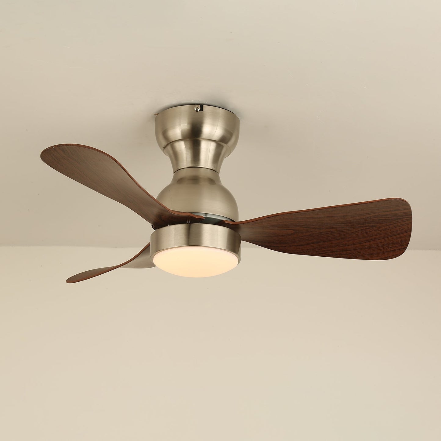 Moderne Plafondventilator met Geïntegreerde LED-Verlichting Ø70 cm – Stilte & Stijl