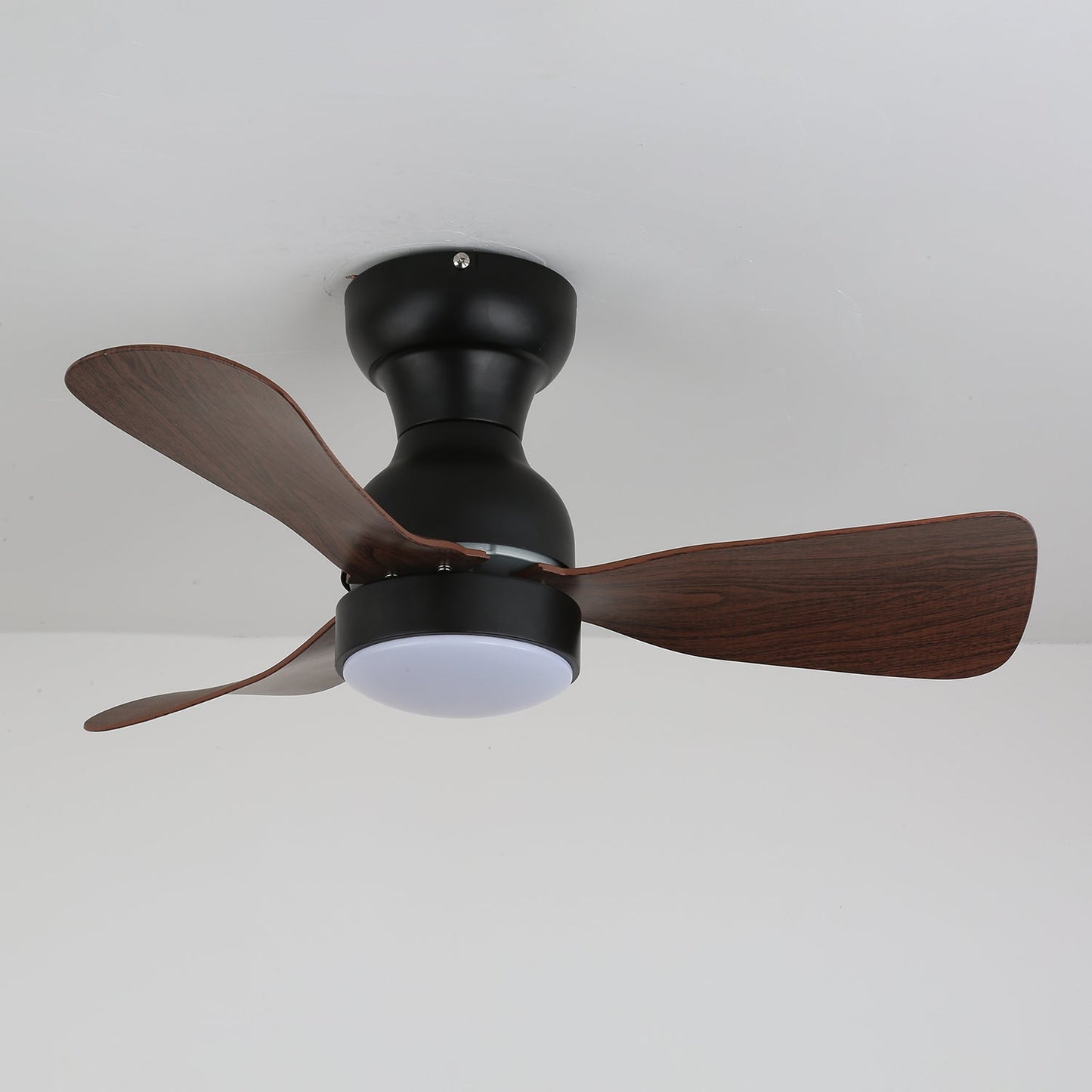 Moderne Plafondventilator met Geïntegreerde LED-Verlichting Ø70 cm – Stilte & Stijl