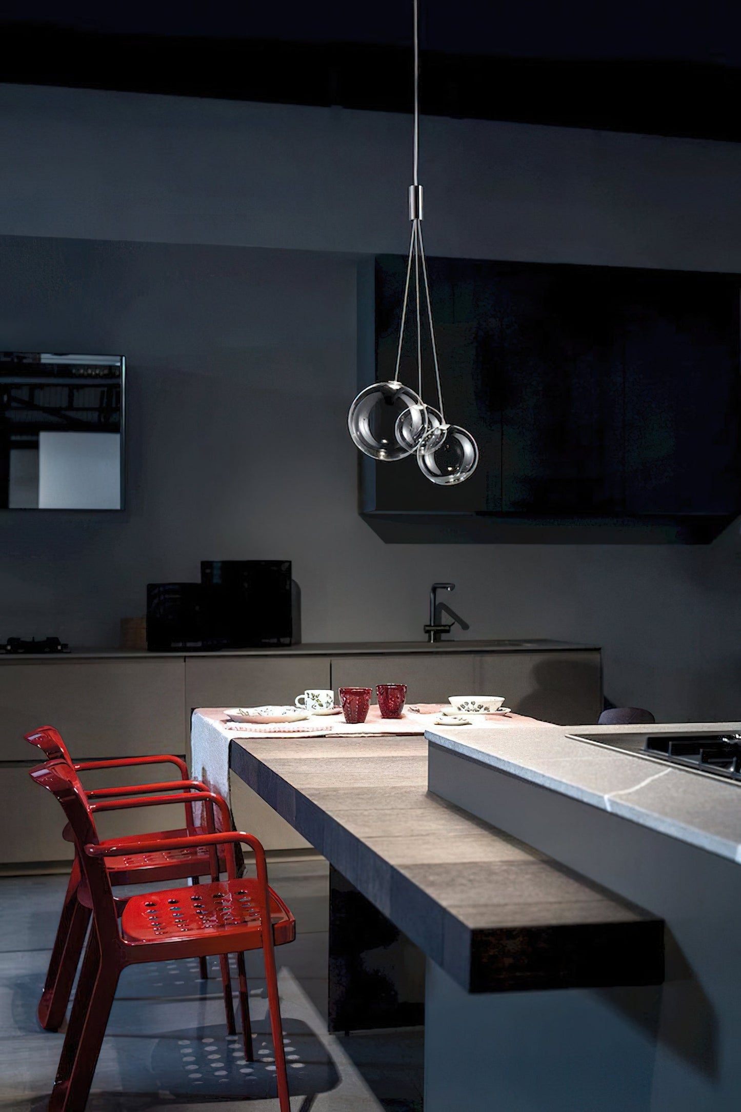Glazen Hanglamp met Metalen Cluster Bellenbollen Moderne Verlichting