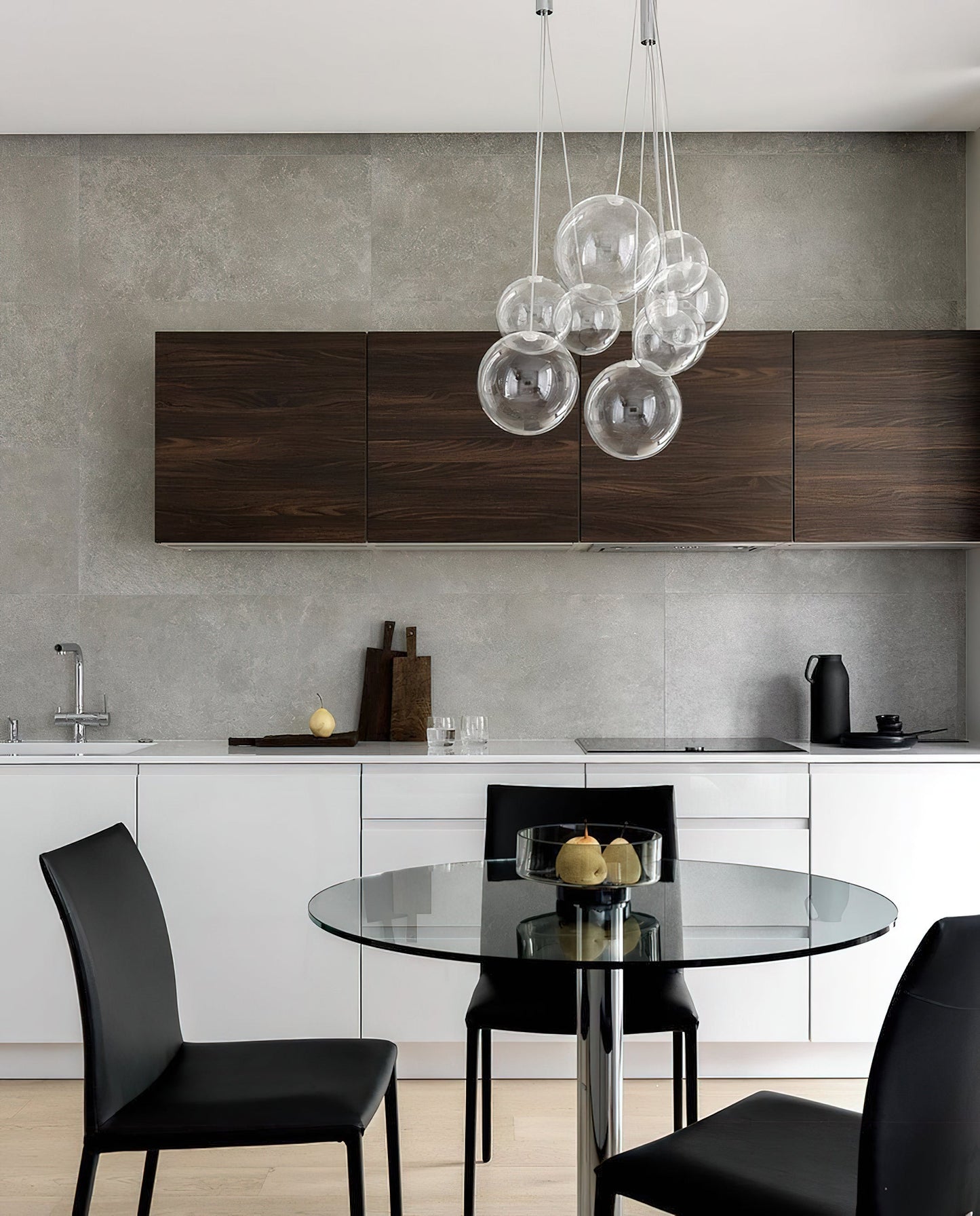 Glazen Hanglamp met Metalen Cluster Bellenbollen Moderne Verlichting