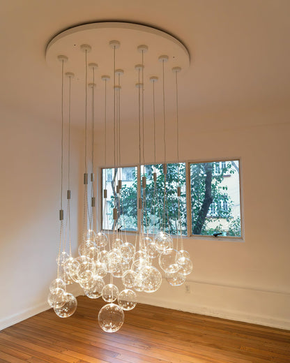 Glazen Hanglamp met Metalen Cluster Bellenbollen Moderne Verlichting