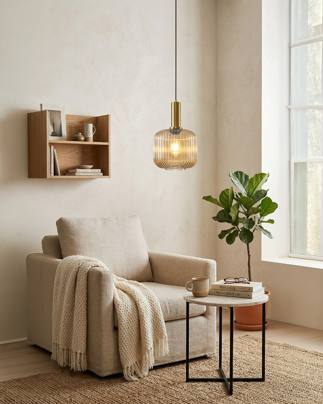 CLYDE Moderne Hanglamp met Gekleurde Glazen Kap – Scandinavisch Design voor Woonkamer & Eetkamer – E27 Fitting