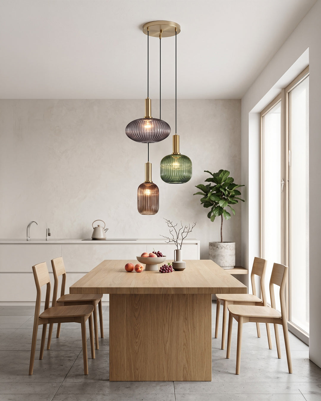 CLYDE Moderne Hanglamp met Gekleurde Glazen Kap – Scandinavisch Design voor Woonkamer & Eetkamer – E27 Fitting