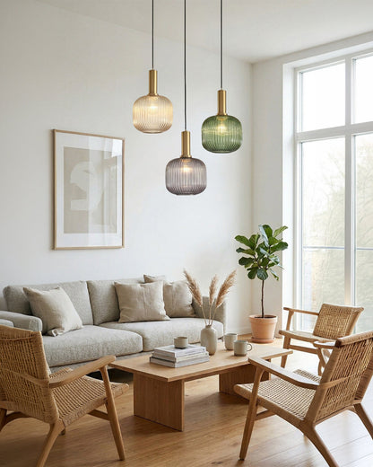 CLYDE Moderne Hanglamp met Gekleurde Glazen Kap – Scandinavisch Design voor Woonkamer & Eetkamer – E27 Fitting