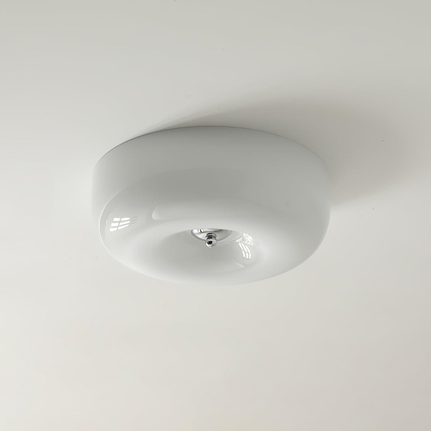 Plafondlamp Melkglas 32–46 cm | Glazen Bol met Zilveren Accent | Dimbare Plafondverlichting Warm Wit