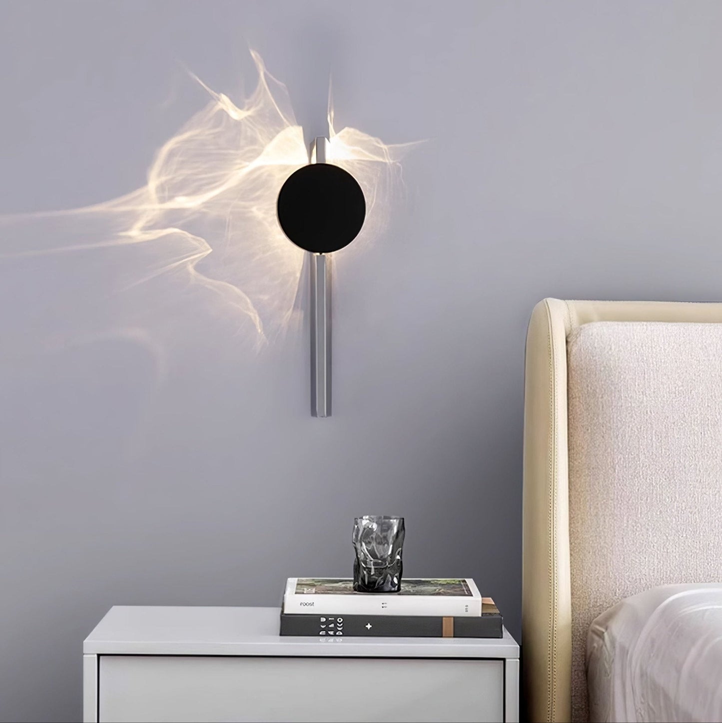 Kinetic Shadow Wandlamp Sculptuur met Verchroomde Schaduwprojectie