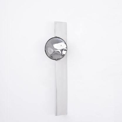 Kinetic Shadow Wandlamp Sculptuur met Verchroomde Schaduwprojectie