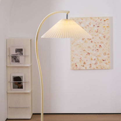 Geplooide Vloerlamp met Stoffen Kap – Modern Design Zwart Beige Groen Goud – 155cm Hoog E26/E27 – Dimbaar