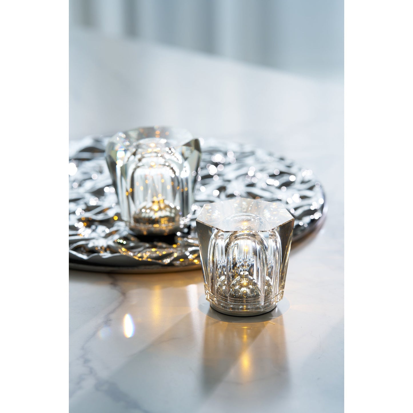 Diamant Kristal Tafellamp met Ingebouwde Accu – Draadloos & Dimbaar – Ø 8,2 cm × H 9 cm