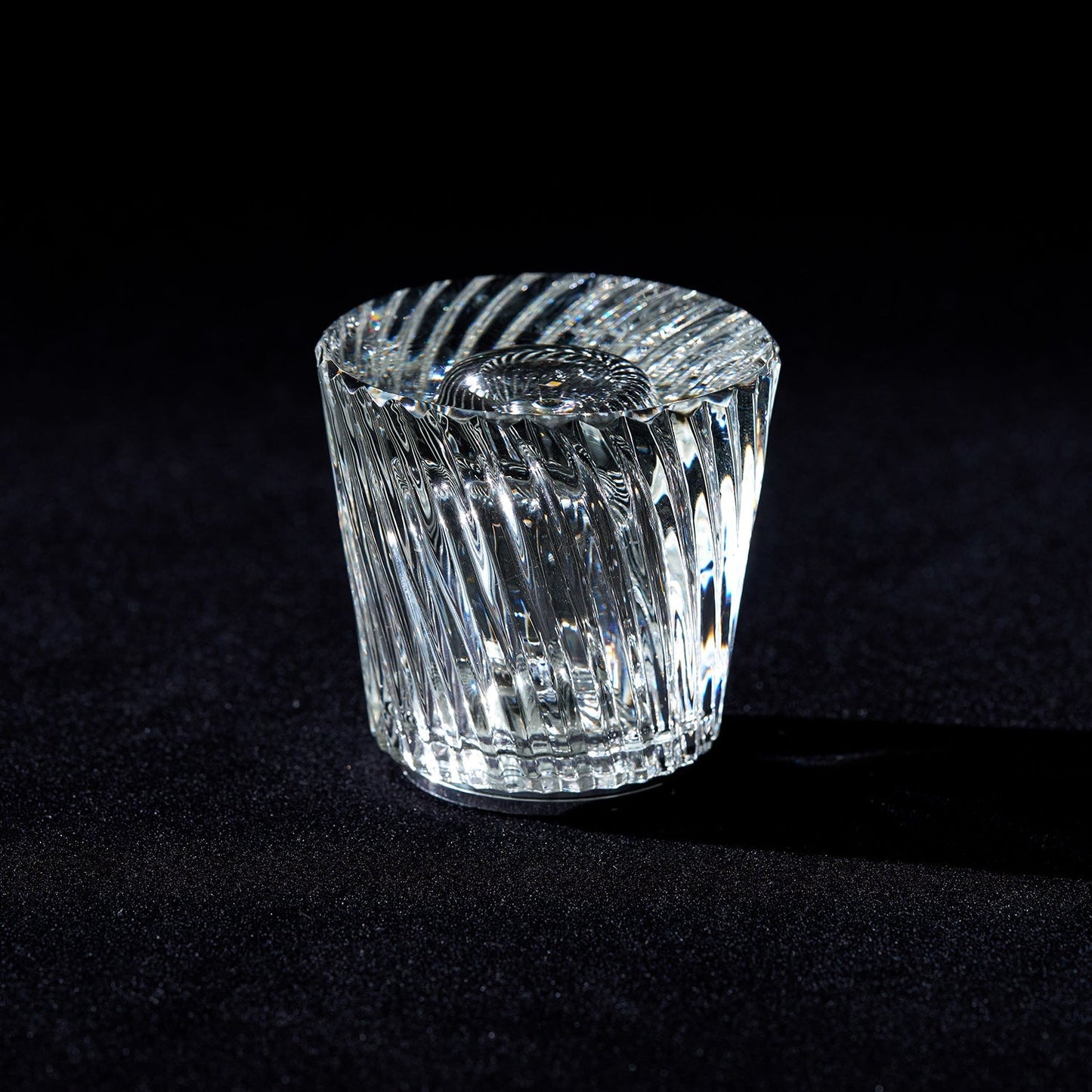 Diamant Kristal Tafellamp met Ingebouwde Accu – Draadloos & Dimbaar – Ø 8,2 cm × H 9 cm