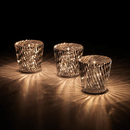 Diamant Kristal Tafellamp met Ingebouwde Accu – Draadloos & Dimbaar – Ø 8,2 cm × H 9 cm