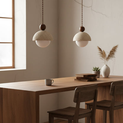 Design Hanglamp van Travertin en Glas – Moderne Verlichting met Warm Licht