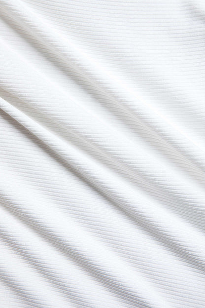 Witte Crop Top Vrouw Geribbeld Hoge Hals