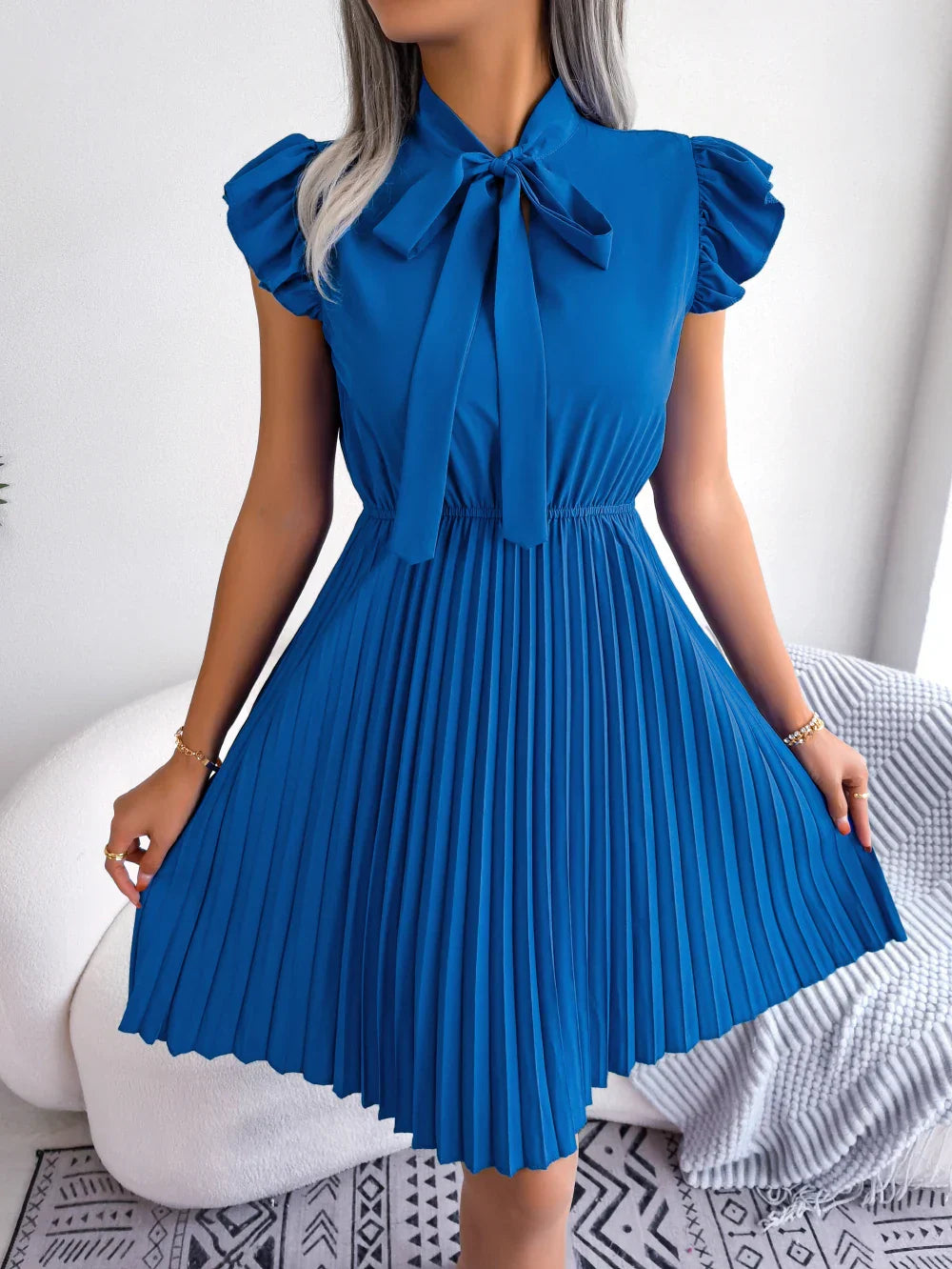 Zomerjurk met Plooien en Strik Detail