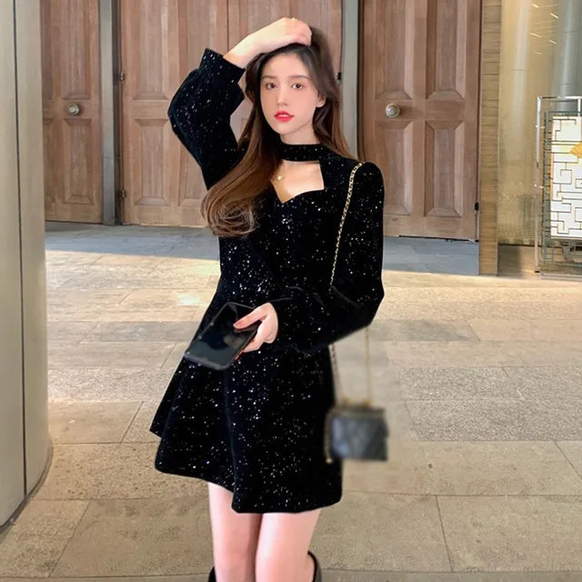 Fluwelen Mini Jurk Lange Mouwen Donkerblauw Winter - StudioMarella