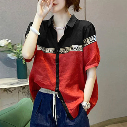 Kleurrijke Blouse met Letter Print en Patchwork Detail
