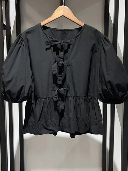 Vrouwelijke Blouse met Bloemenprint en Strik Detail