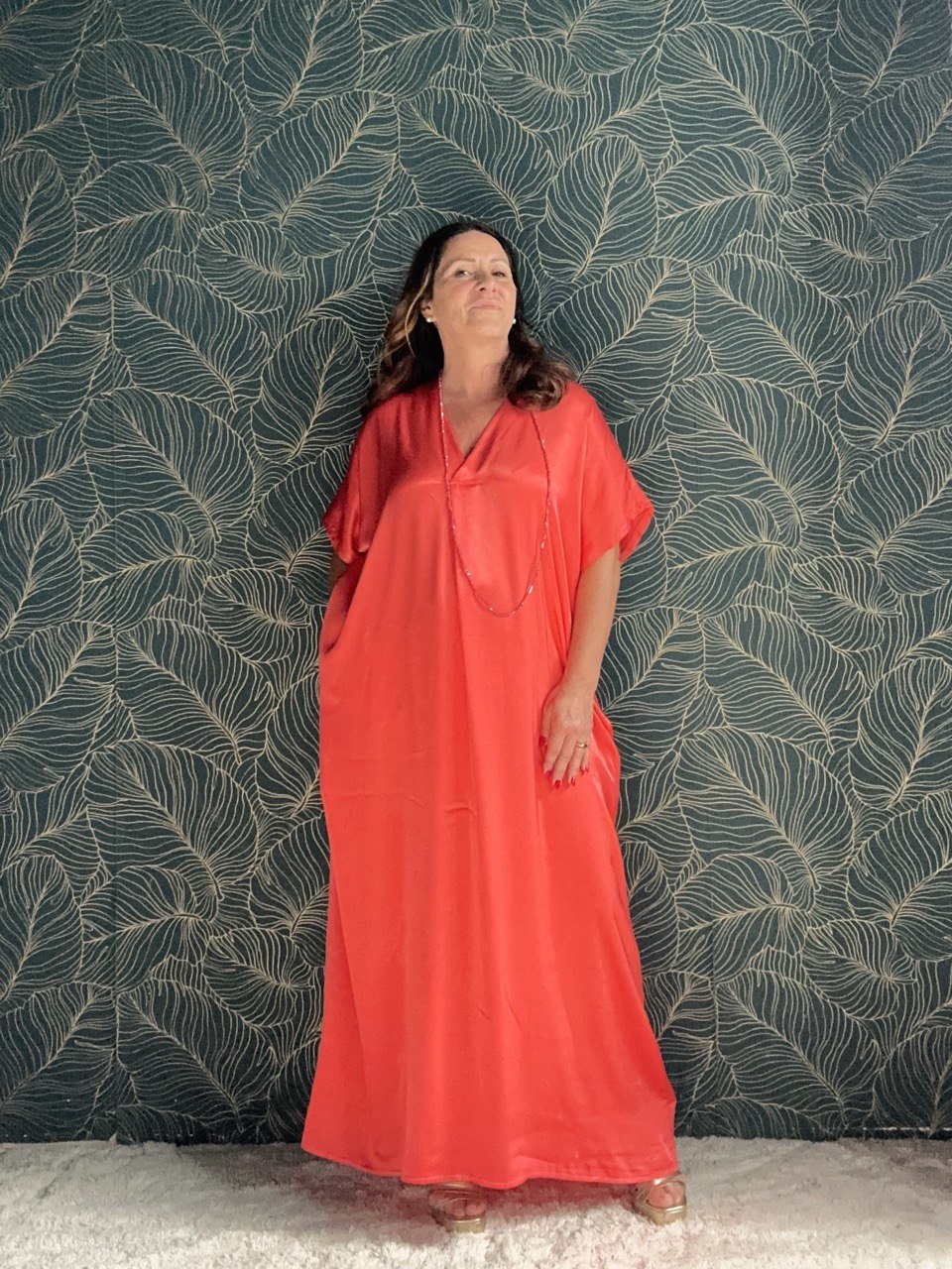 Vrouwelijke Zomerjurk Maxi Model met Korte Mouwen - StudioMarella
