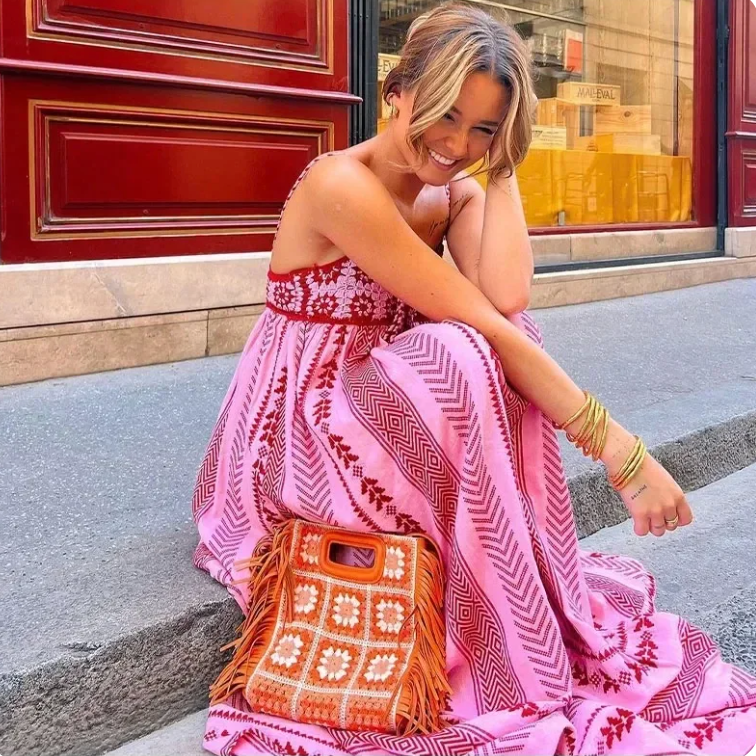 Rode Maxi Jurk voor Dames met Rok en Rozenprint - StudioMarella