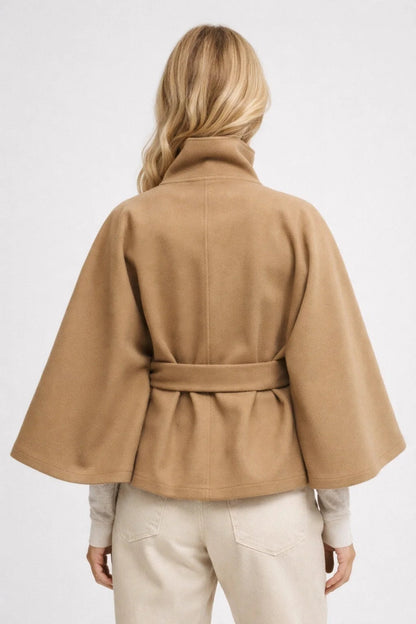 Korte Damesjas Oversized met Ceintuur en Opstaande Kraag Chique