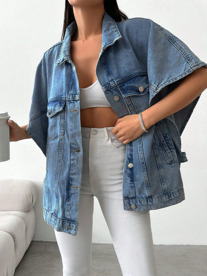 Denimjas met losse pasvorm en halve mouwen
