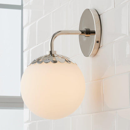 Art Deco Wandlamp met Bloemkap en Glazen Bol – Design Wandverlichting in Messing, Zwart of Nikkel voor Woonkamer en Badkamer