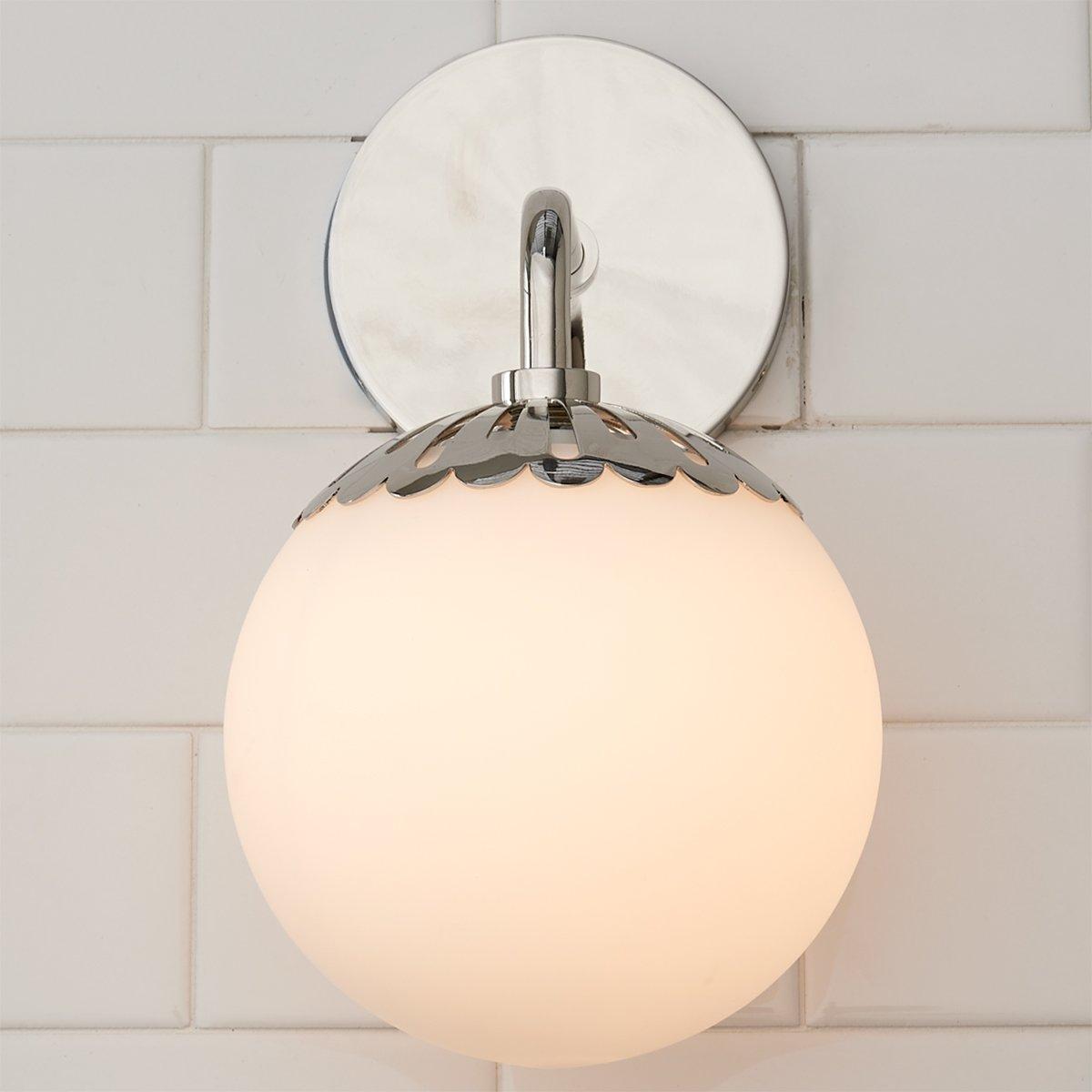 Art Deco Wandlamp met Bloemkap en Glazen Bol – Design Wandverlichting in Messing, Zwart of Nikkel voor Woonkamer en Badkamer