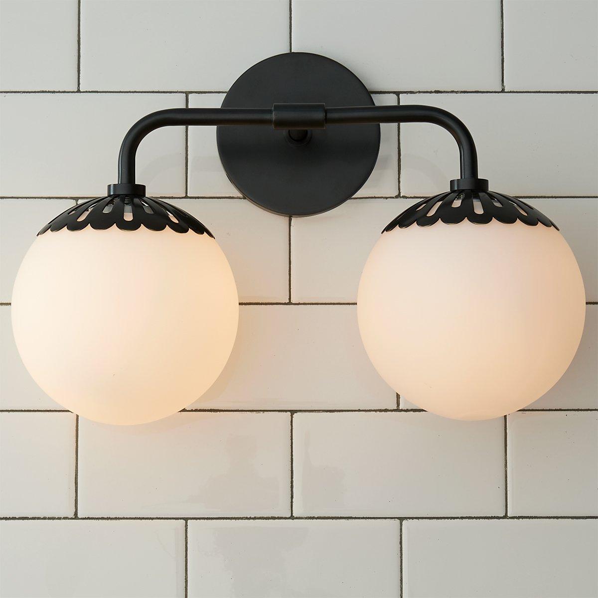 Art Deco Wandlamp met Bloemkap en Glazen Bol – Design Wandverlichting in Messing, Zwart of Nikkel voor Woonkamer en Badkamer