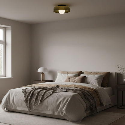 Disc Orb Plafondlamp – Moderne Glazen Lampenkap Rond Scandinavisch Design Messing Basis 3 Lichtpunten Warm Licht Woonkamer Slaapkamer Eetkamer