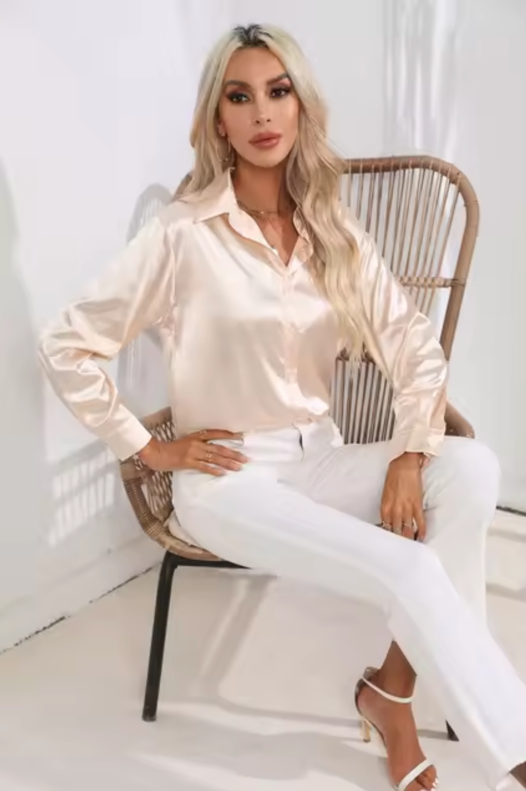 Elegante Blouse van Zijde met Charme - StudioMarella
