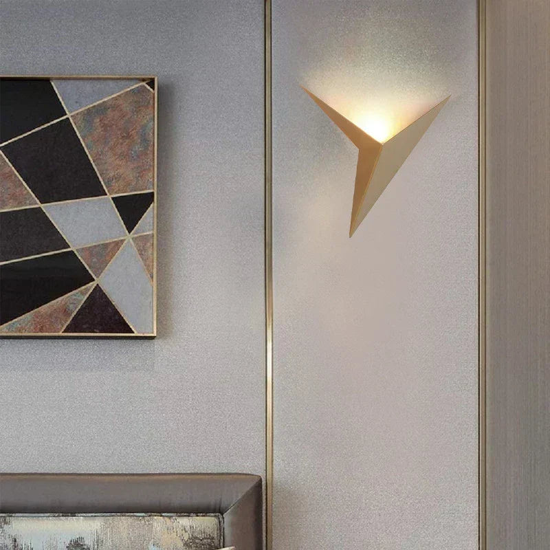 Wandlamp Driehoek LED IJzer Zwart Wit Goud Warm Koud Wit Woonkamer Slaapkamer Minimalistisch Wandlicht Scandinavisch