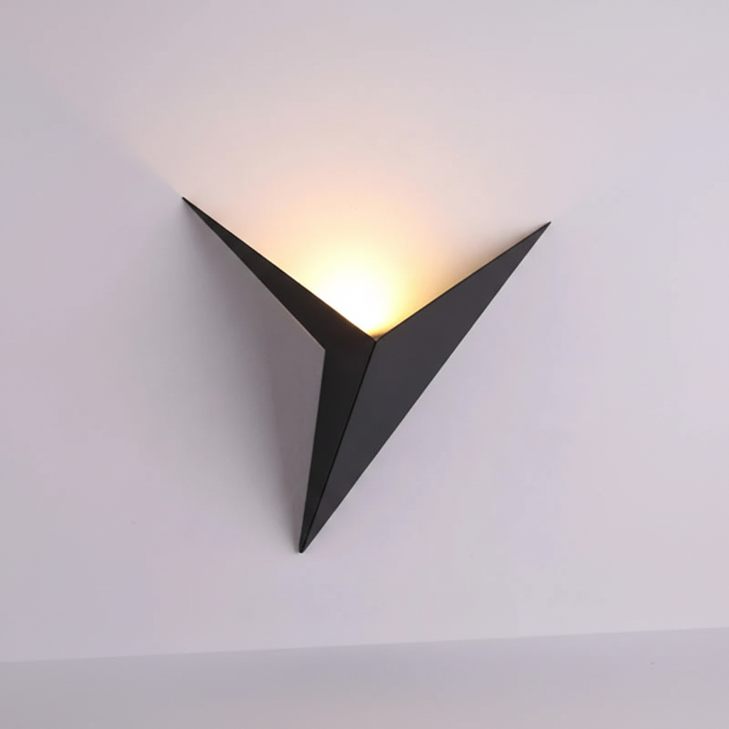 Wandlamp Driehoek LED IJzer Zwart Wit Goud Warm Koud Wit Woonkamer Slaapkamer Minimalistisch Wandlicht Scandinavisch