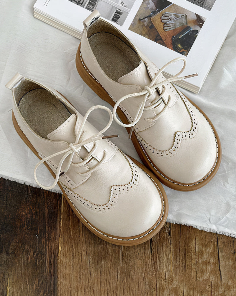 Vrouwelijke Oxford Schoenen Retro Stijl Elsie → Retro Oxford Schoenen voor Vrouwen Elegant