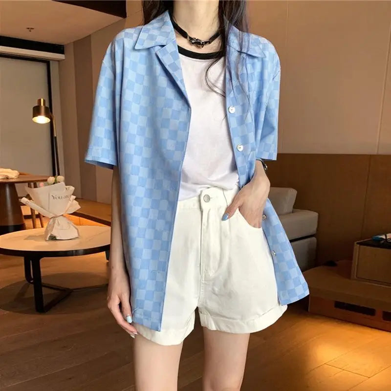 Groene Blouse Geruit Vrouwelijk Model