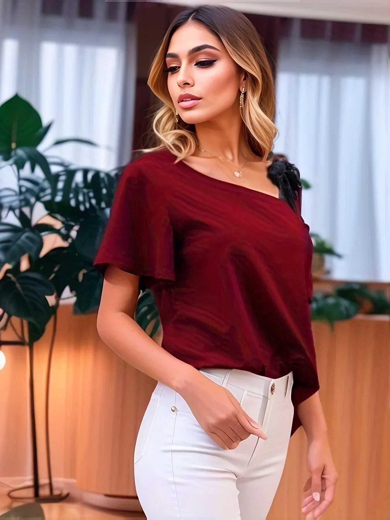 Vrouwelijke Cold Shoulder Bloes Zomerse Stijl