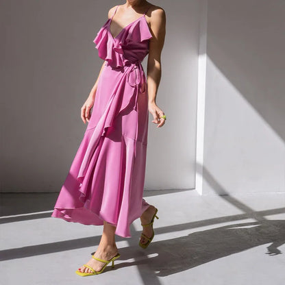 Mouwloze Satijnen Jurk met Nek Ruffles Luxe Look