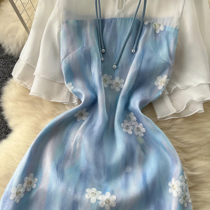 Licht Zomerjurkje voor Vrouw Mooi Design