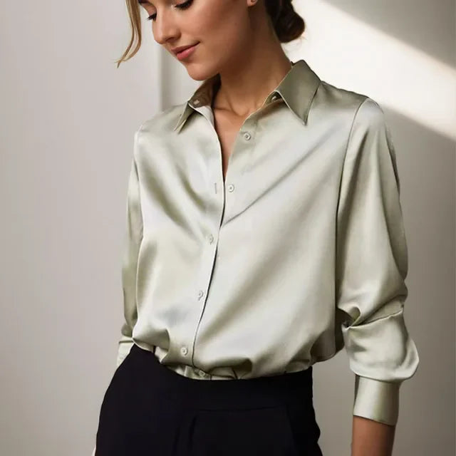 Vrouwen Blouse Met Subtiele Glans - StudioMarella