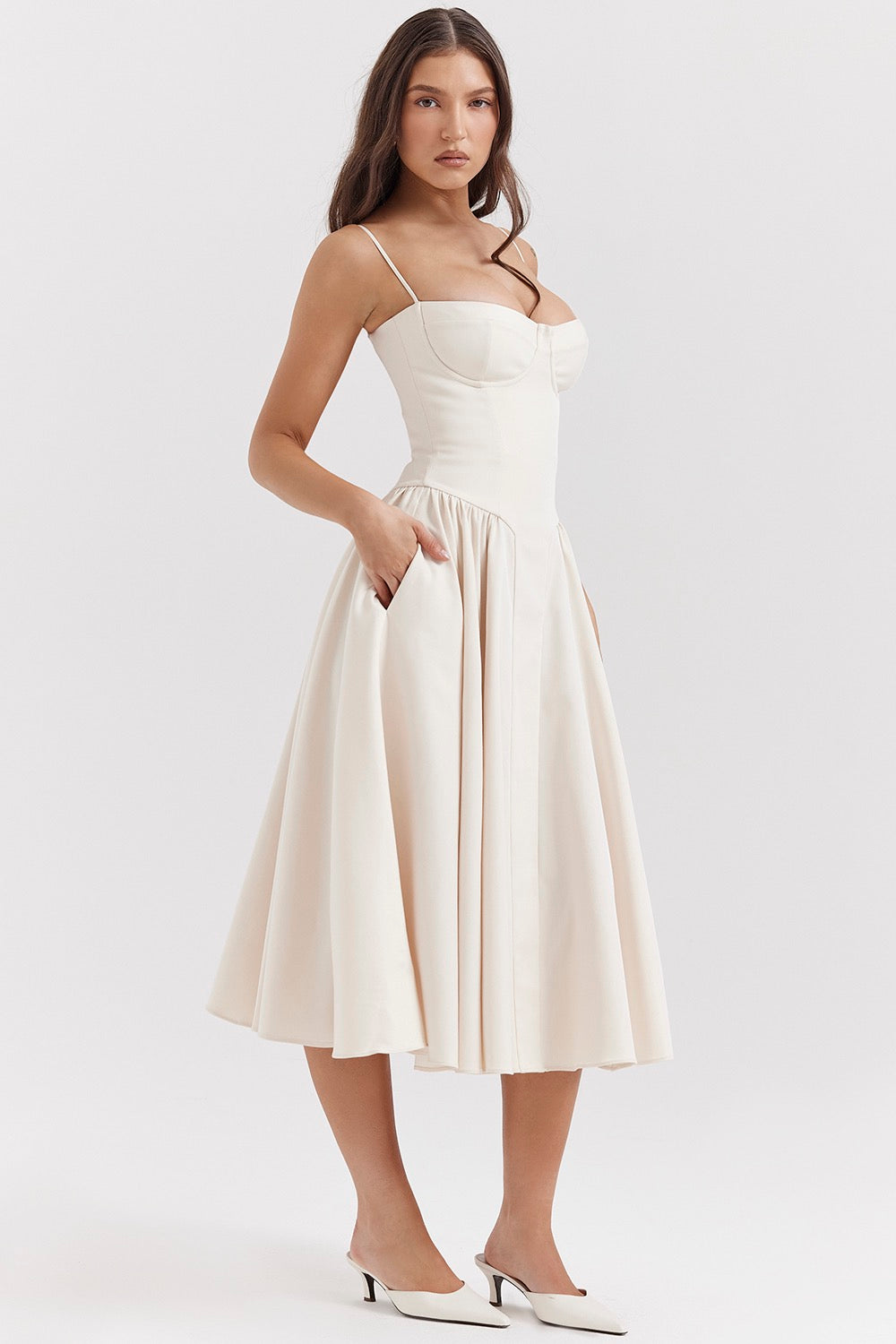 Elena | Abito midi elegante e versatile 1