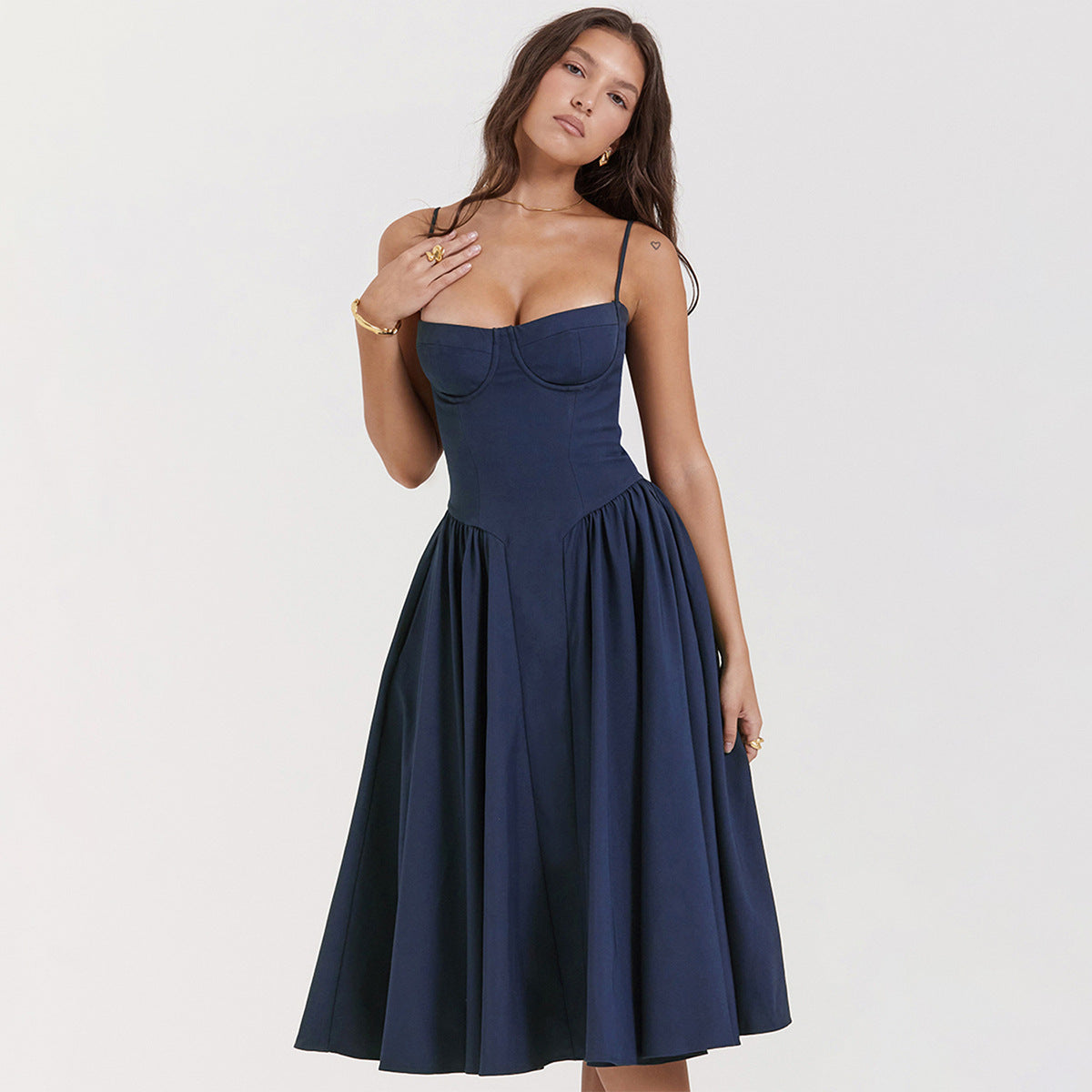 Elena | Abito midi elegante e versatile 5