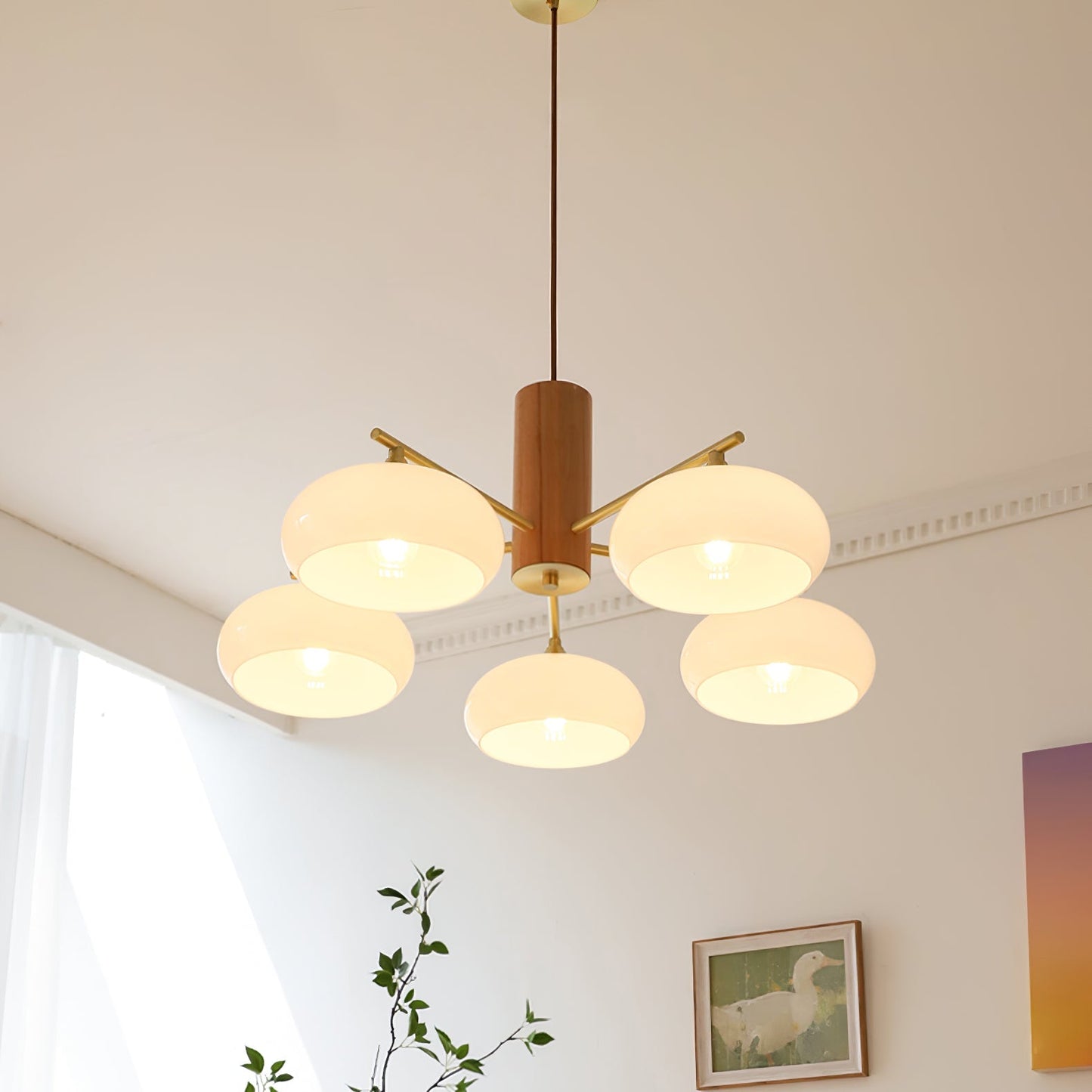 Ovale Design Kroonluchter Met Glazen Kappen En Messing Details Voor Woonkamer En Eetkamer