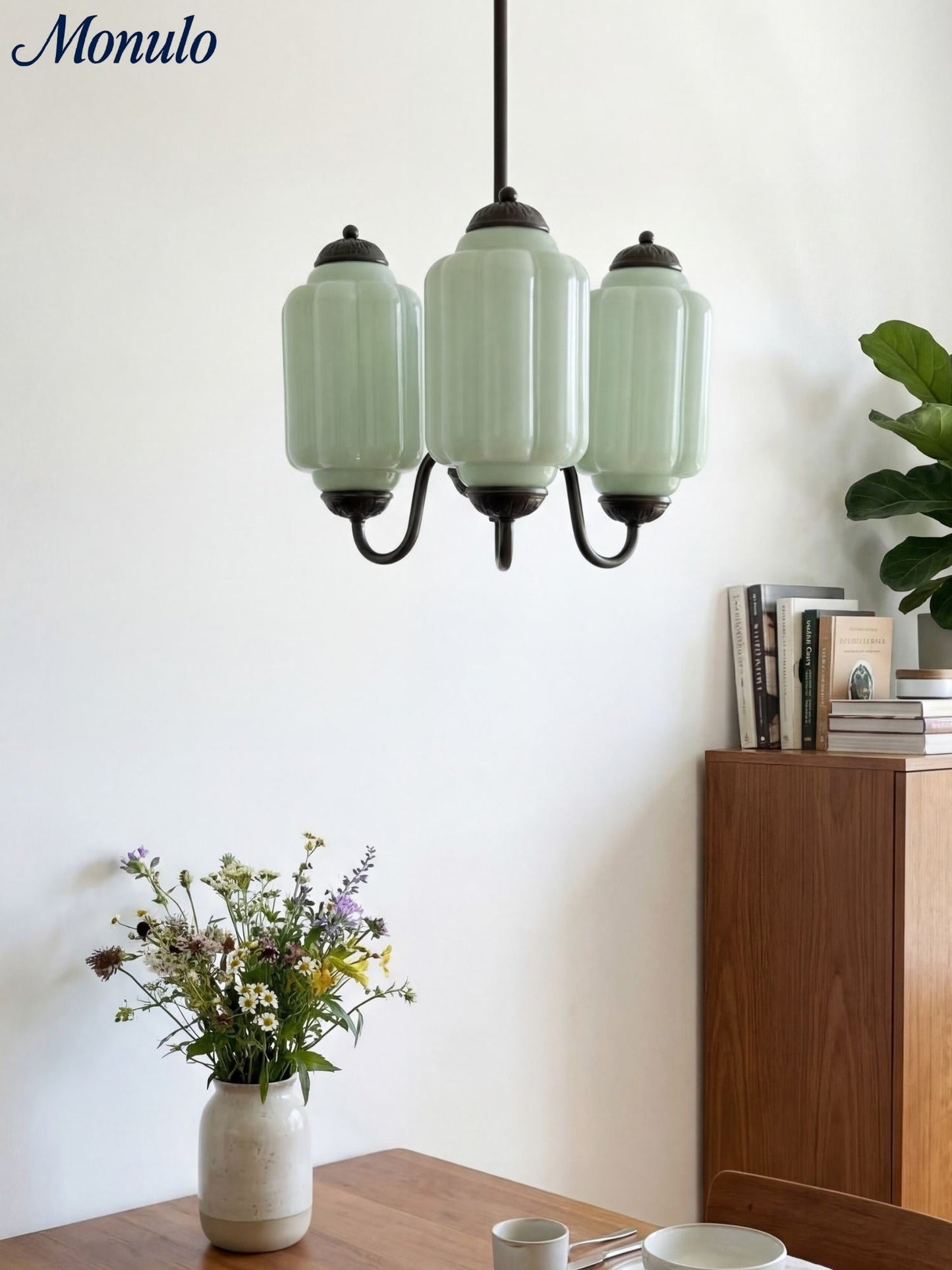 Melkglazen Kroonluchter Vintage Afwerking Tijdloze Elegantie Klassieke Verlichting voor Eetkamer Woonkamer