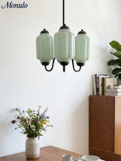 Melkglazen Kroonluchter Vintage Afwerking Tijdloze Elegantie Klassieke Verlichting voor Eetkamer Woonkamer